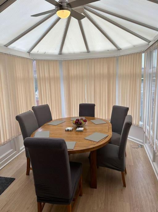 Fresh, Fully Equipped Modern House Can Sleep 5 Kiveton Park Εξωτερικό φωτογραφία